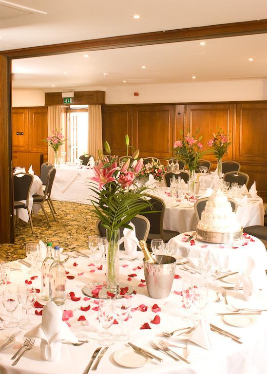 Cisswood House Hotell Horsham Exteriör bild